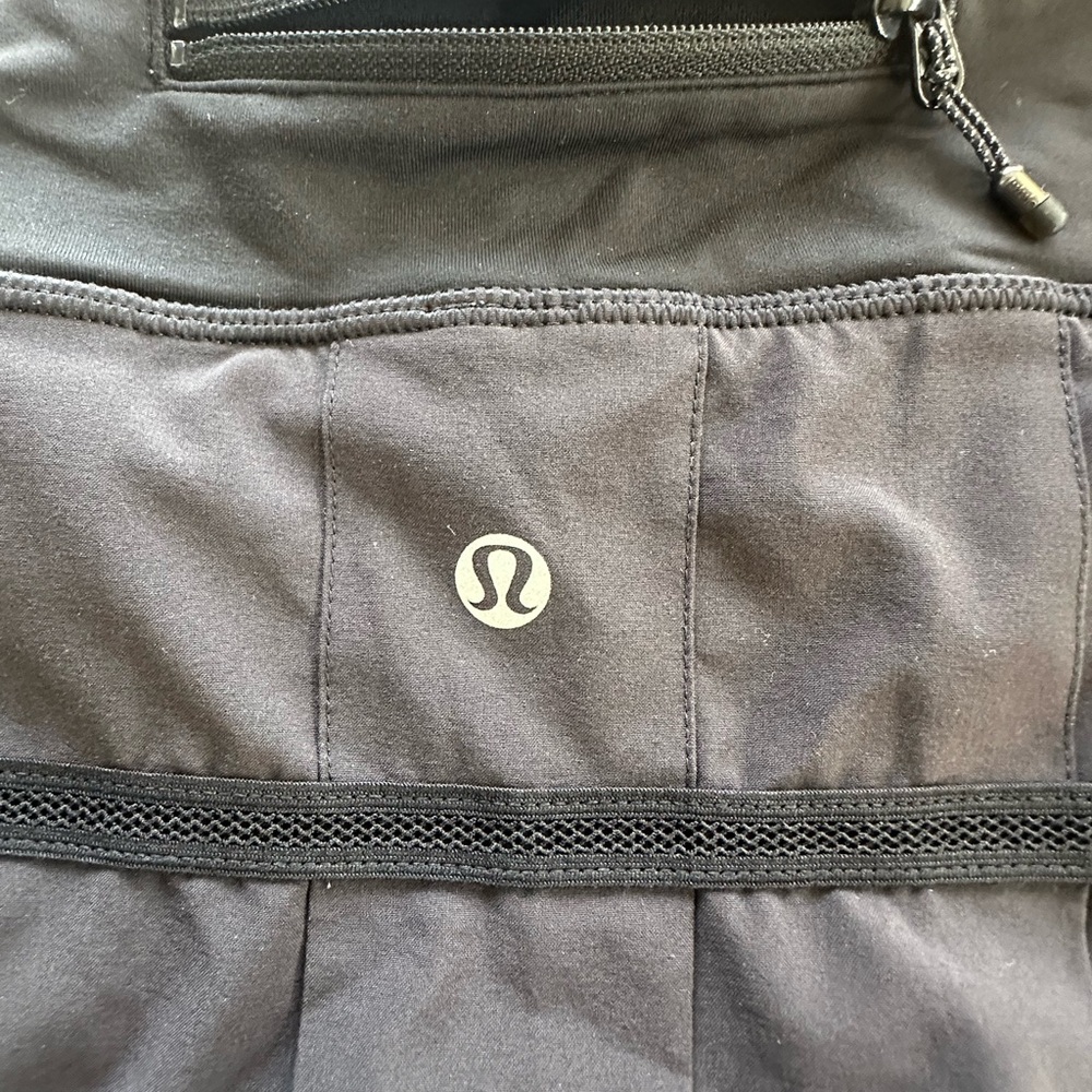 Lululemon Ruffle Skort Sz 10 - Picture 6 of 8